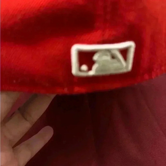 Philadelphia Phillies New Era 59FIFTYRed Fitted Cap - Picture 4 of 11